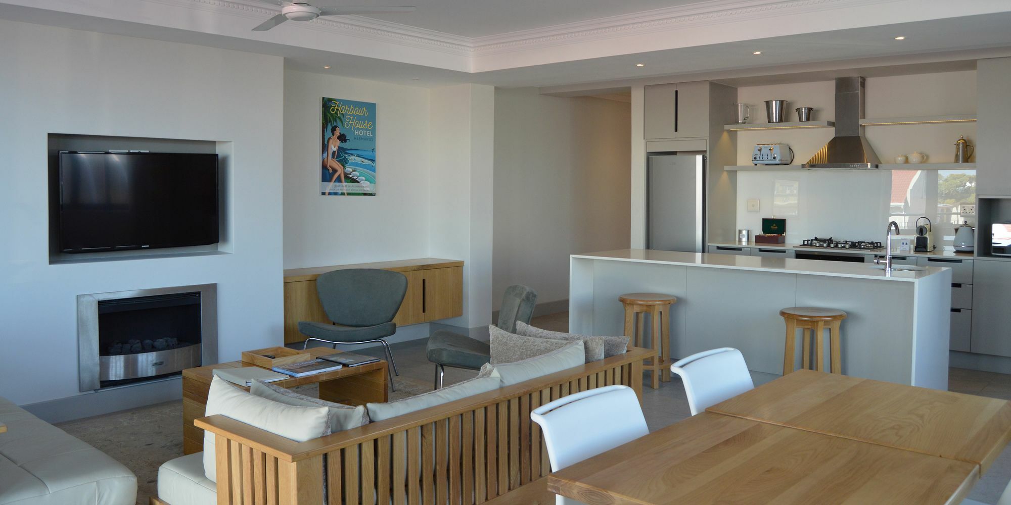 Harbour House Hotel - Le Paradis Apartments Херманус Экстерьер фото